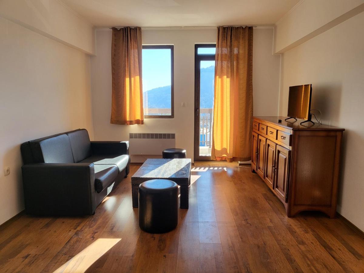 Aparthotel Silver Hills Free Parking Смолян Екстер'єр фото