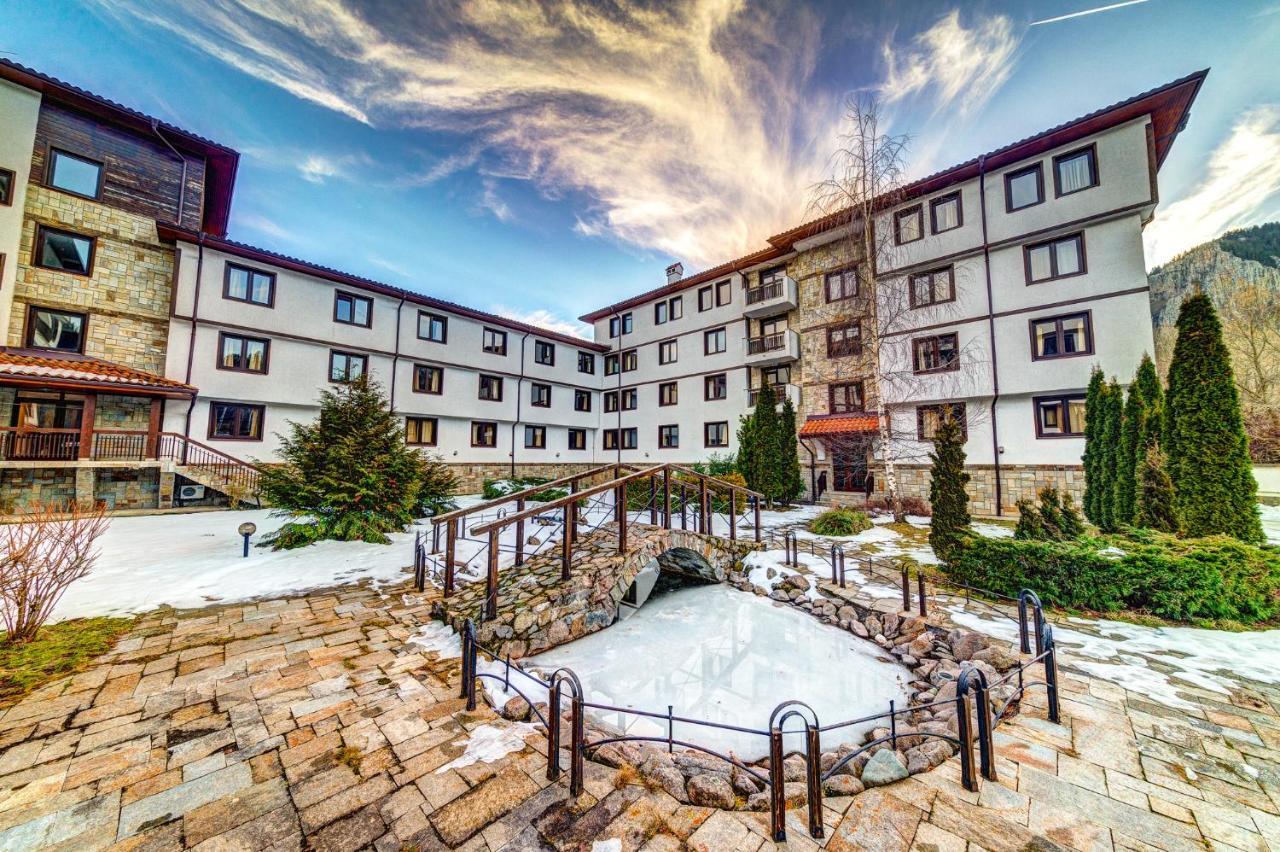 Aparthotel Silver Hills Free Parking Смолян Екстер'єр фото