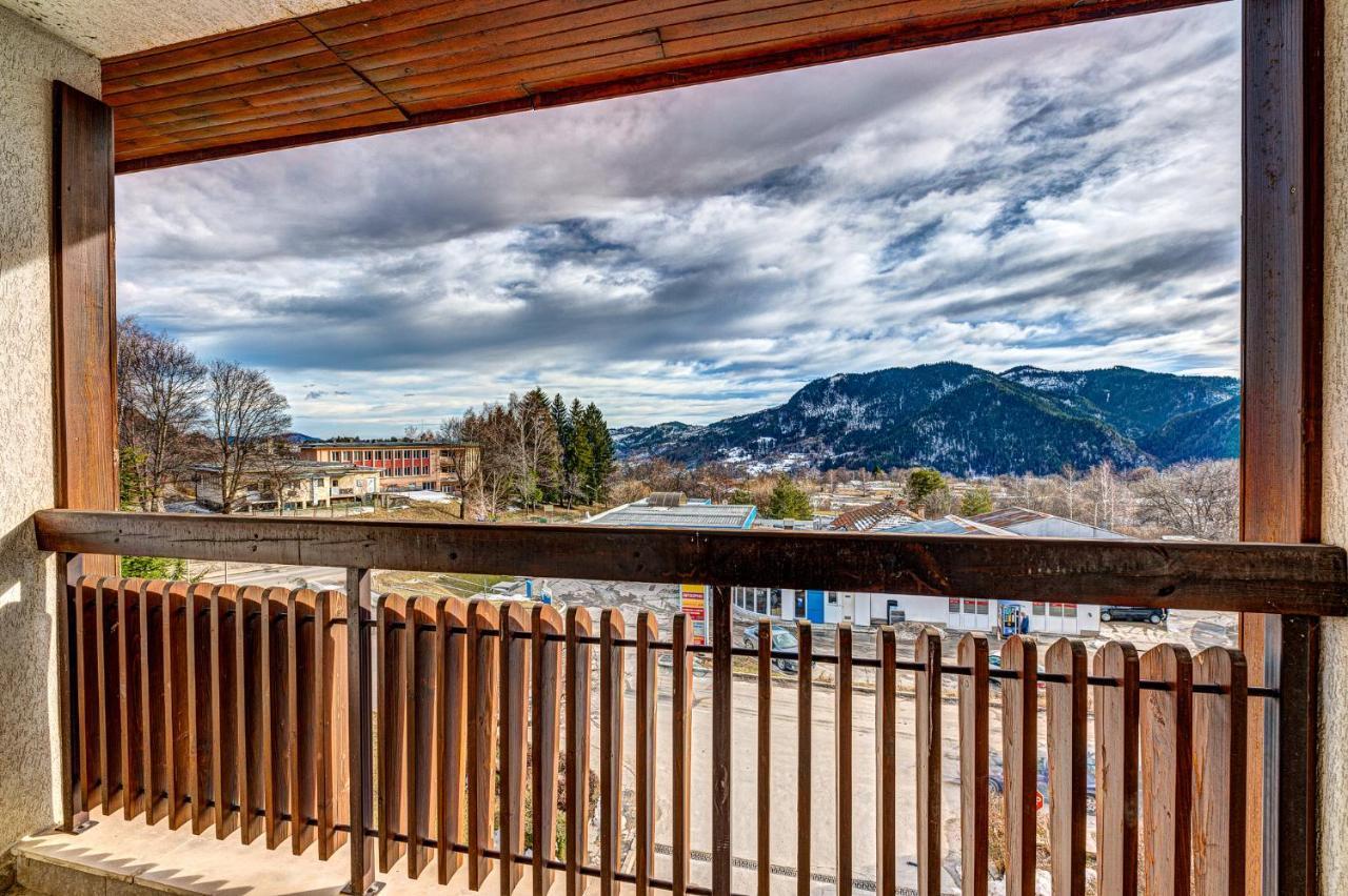 Aparthotel Silver Hills Free Parking Смолян Екстер'єр фото