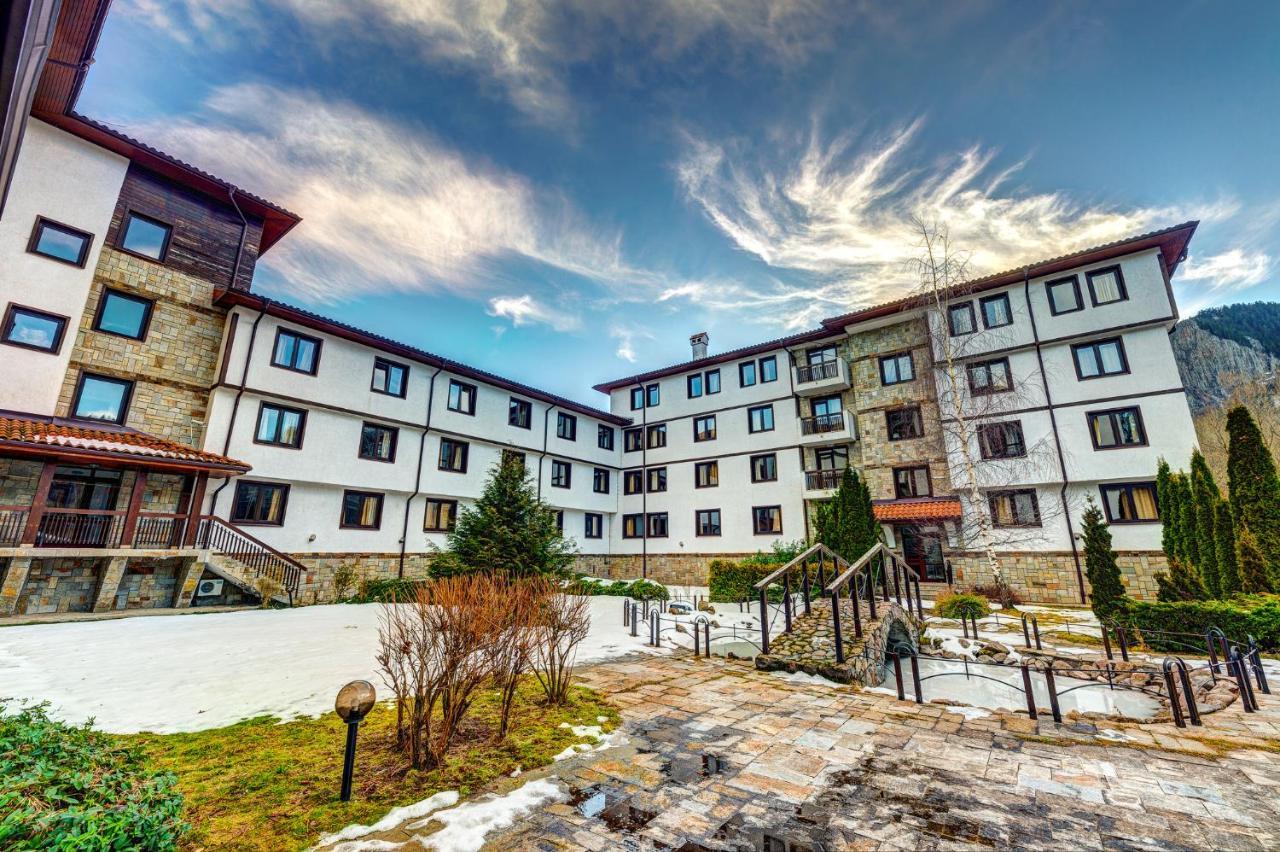 Aparthotel Silver Hills Free Parking Смолян Екстер'єр фото