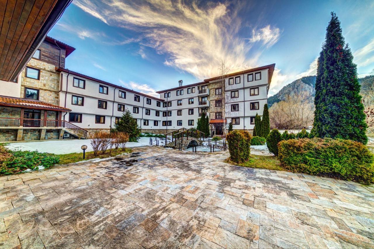 Aparthotel Silver Hills Free Parking Смолян Екстер'єр фото