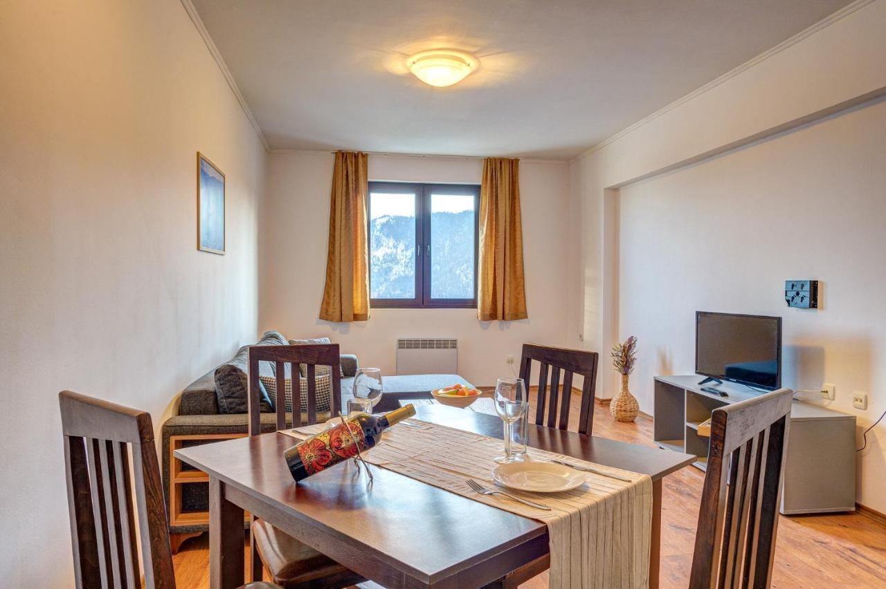 Aparthotel Silver Hills Free Parking Смолян Екстер'єр фото