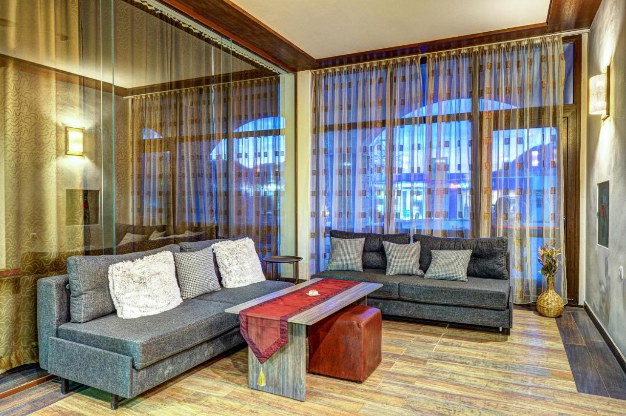 Aparthotel Silver Hills Free Parking Смолян Екстер'єр фото