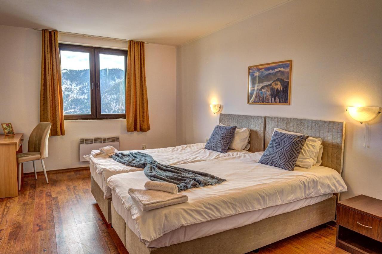 Aparthotel Silver Hills Free Parking Смолян Екстер'єр фото