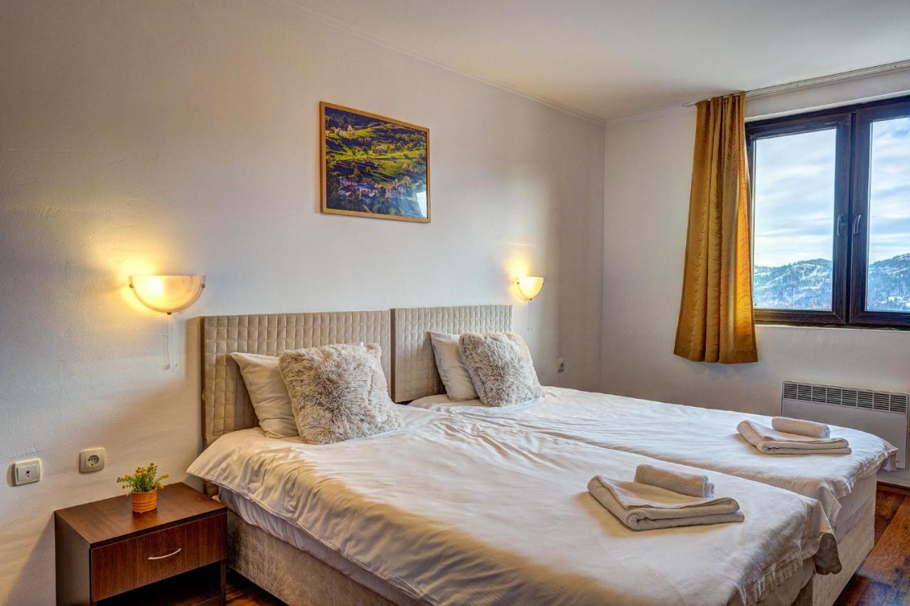Aparthotel Silver Hills Free Parking Смолян Екстер'єр фото