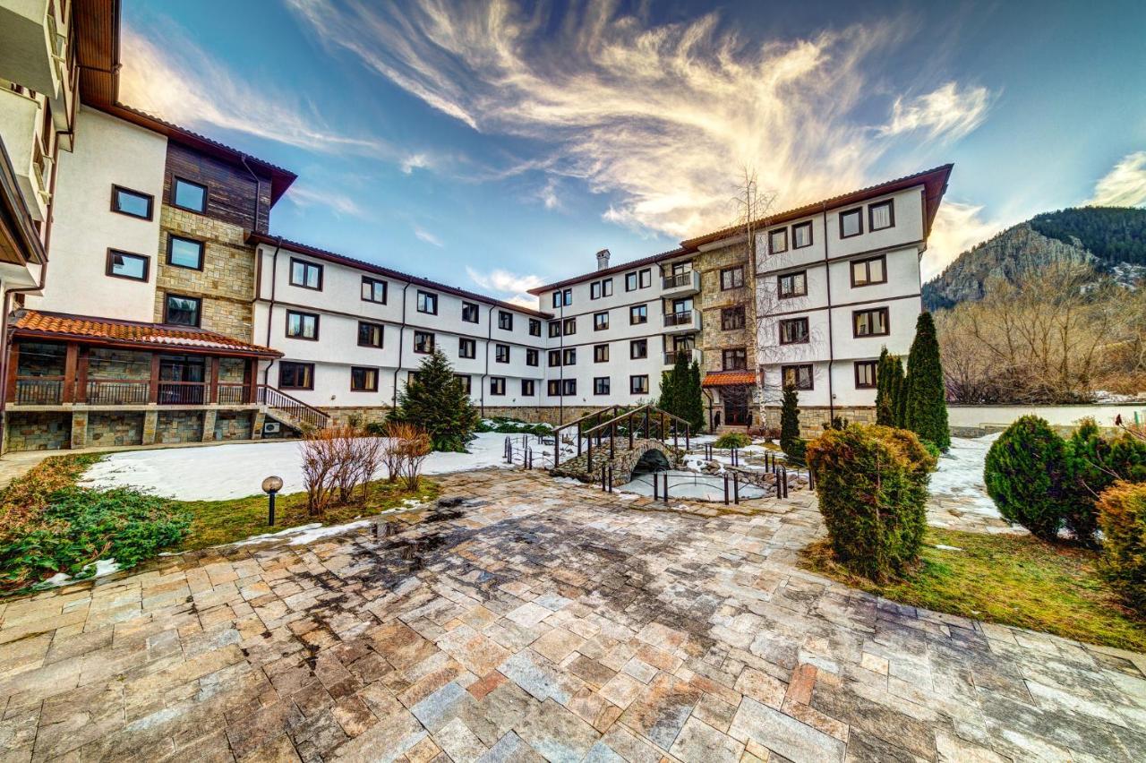 Aparthotel Silver Hills Free Parking Смолян Екстер'єр фото